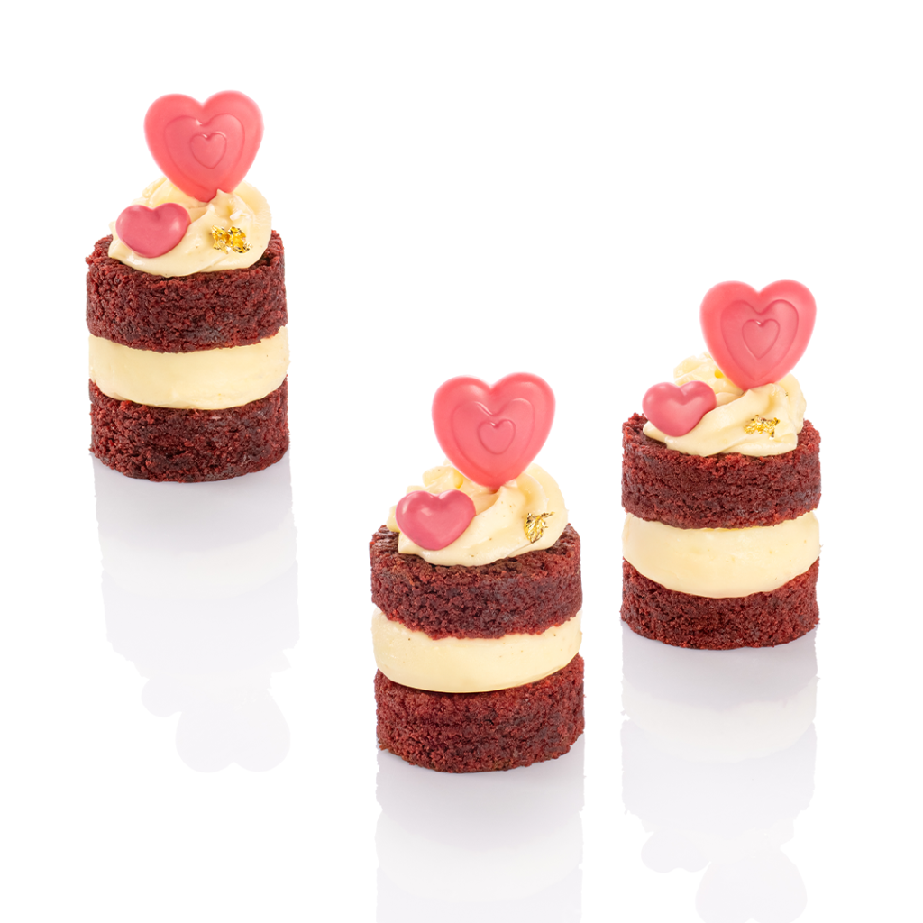 Monoporcje red velvet na walentynki, ślub